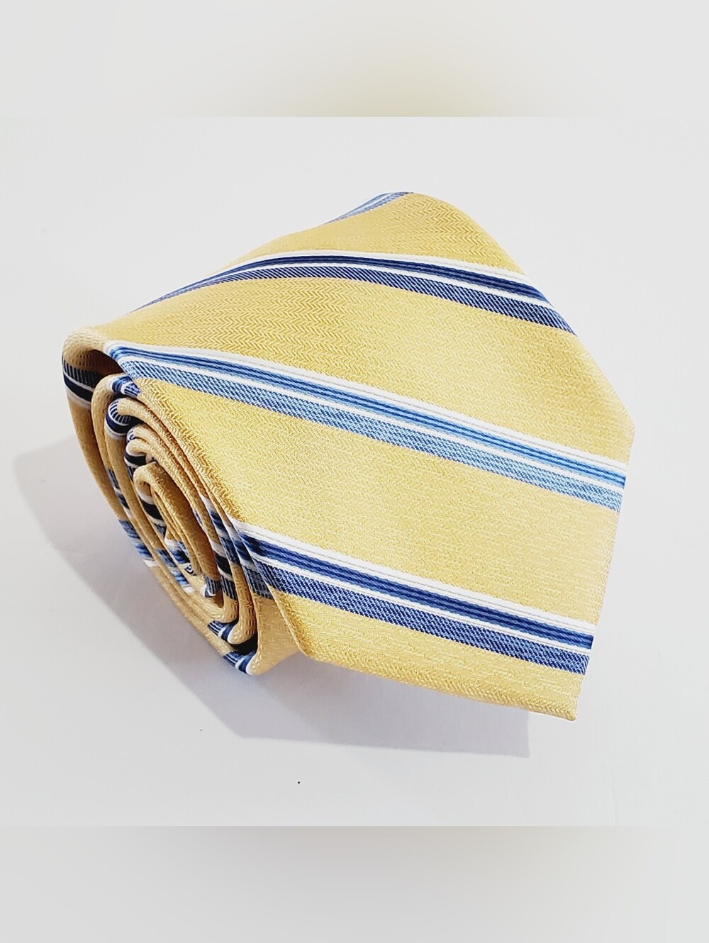 NWT Platinum Designs Yellow Stripe Pattern Men's Neck Tie Jacquard Fabric